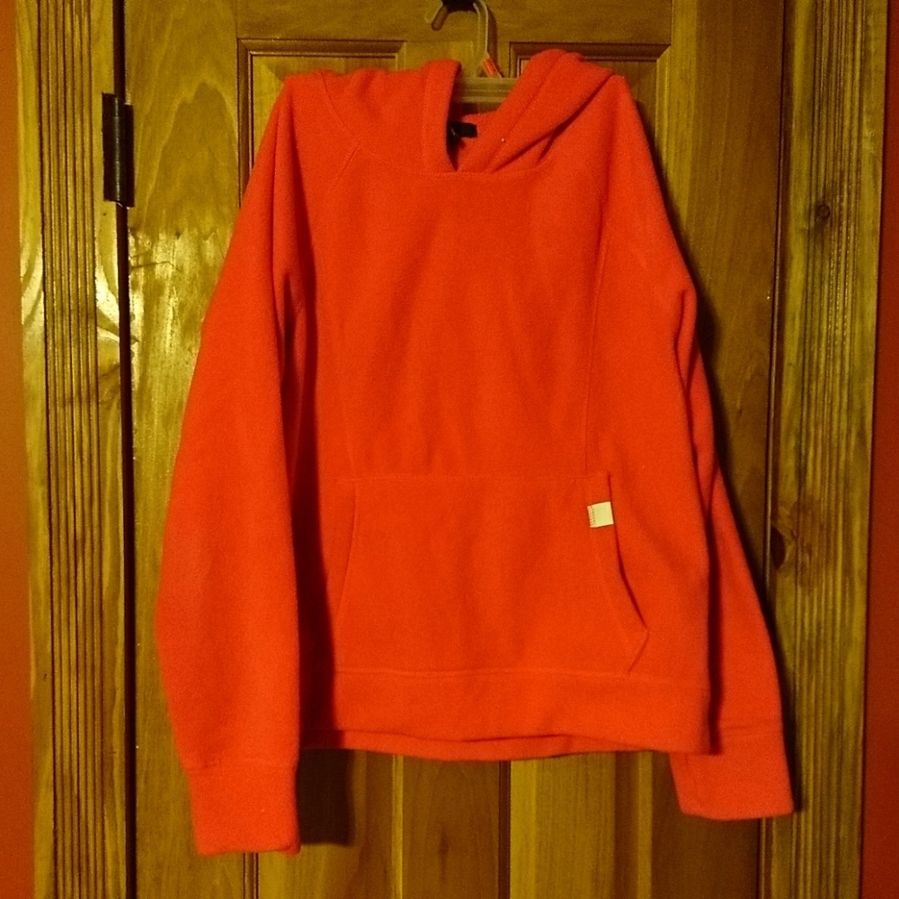 Gap fleece hoodie Any 10 items for $20!